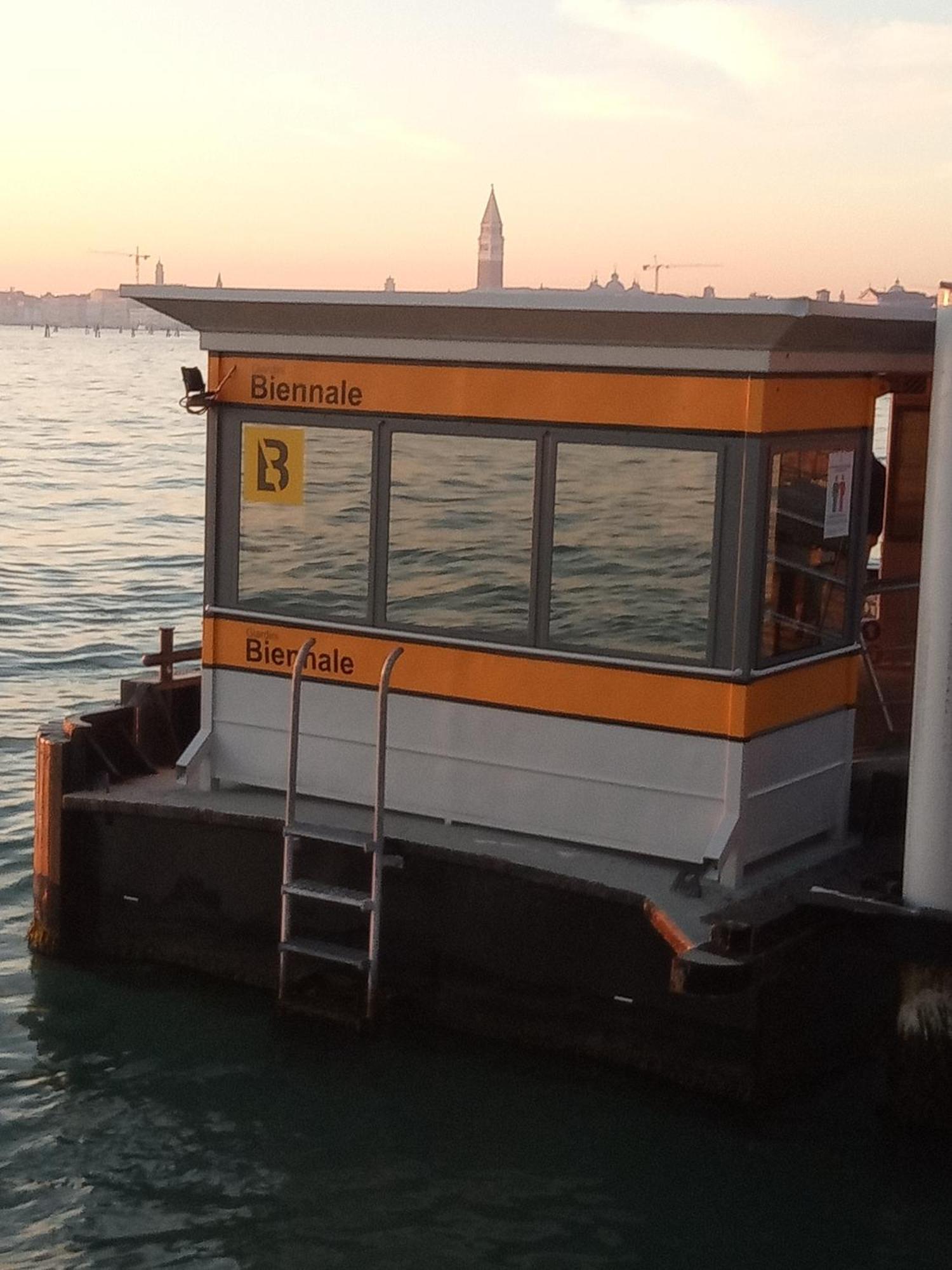 Biennale Veneza Exterior foto